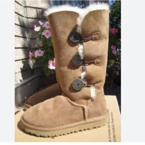 UGG’s Australia Kensie Boots